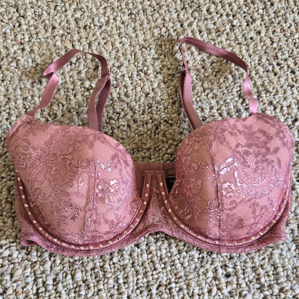 Victoria's Secret Pink Lace Bra With Metallic Accents 32D